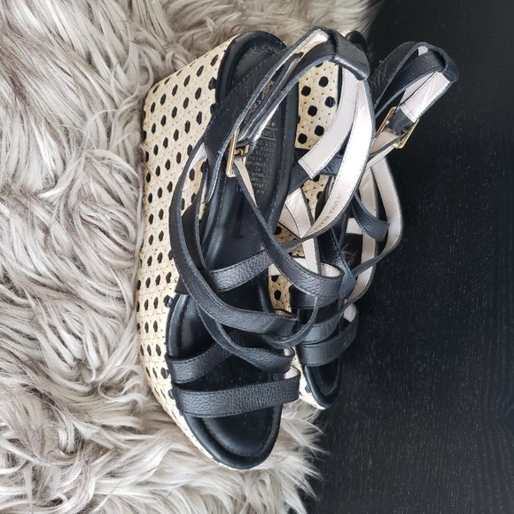 MRKT Wedges - Black straps - Picture 4 of 4